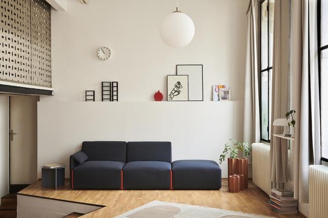 画像: 連結用のコネクタはオレンジ、ブラック、ネイビーの全3色。こちらの写真では、オレンジのコネクタを使用。鮮やかなカラーのコネクタとカバーの色のコーディネートを考えるのも楽しい COURTESY OF MAGIS JAPAN