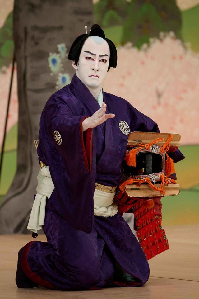 画像2: 『義経千本桜 吉野山』佐藤忠信実は源九郎狐=尾上右近