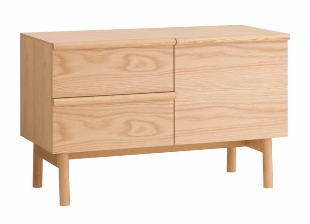 画像: 「スティルト サイドボード S」<W94×D44×H60cm>¥79,900/イデー COURTESY OF IDÉE