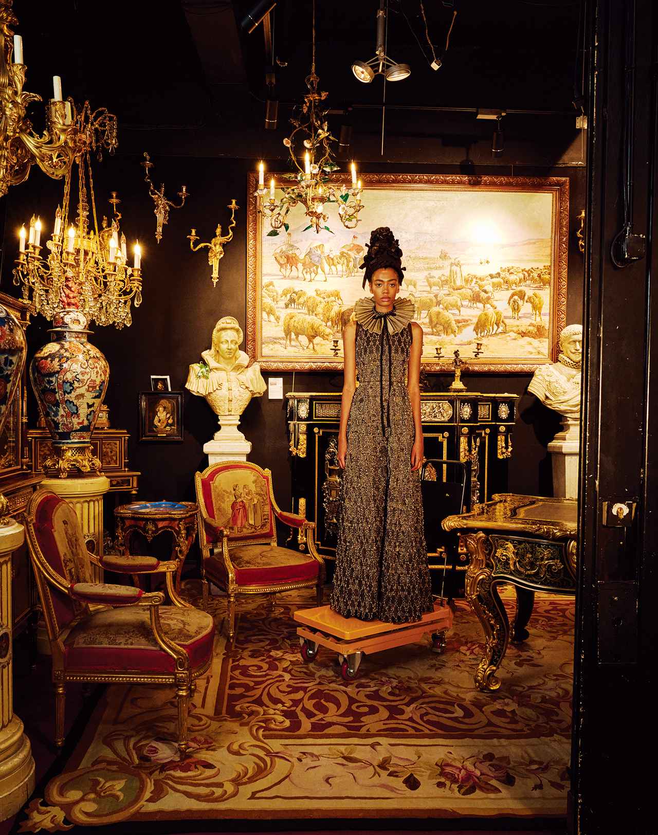 画像 : 10番目の画像 - 「シャネル、ルイ・ヴィトンほか
2025-26秋冬コレクションより
自分らしい美しい1着に出会う②」のアルバム - T JAPAN:The New York Times Style Magazine 公式サイト