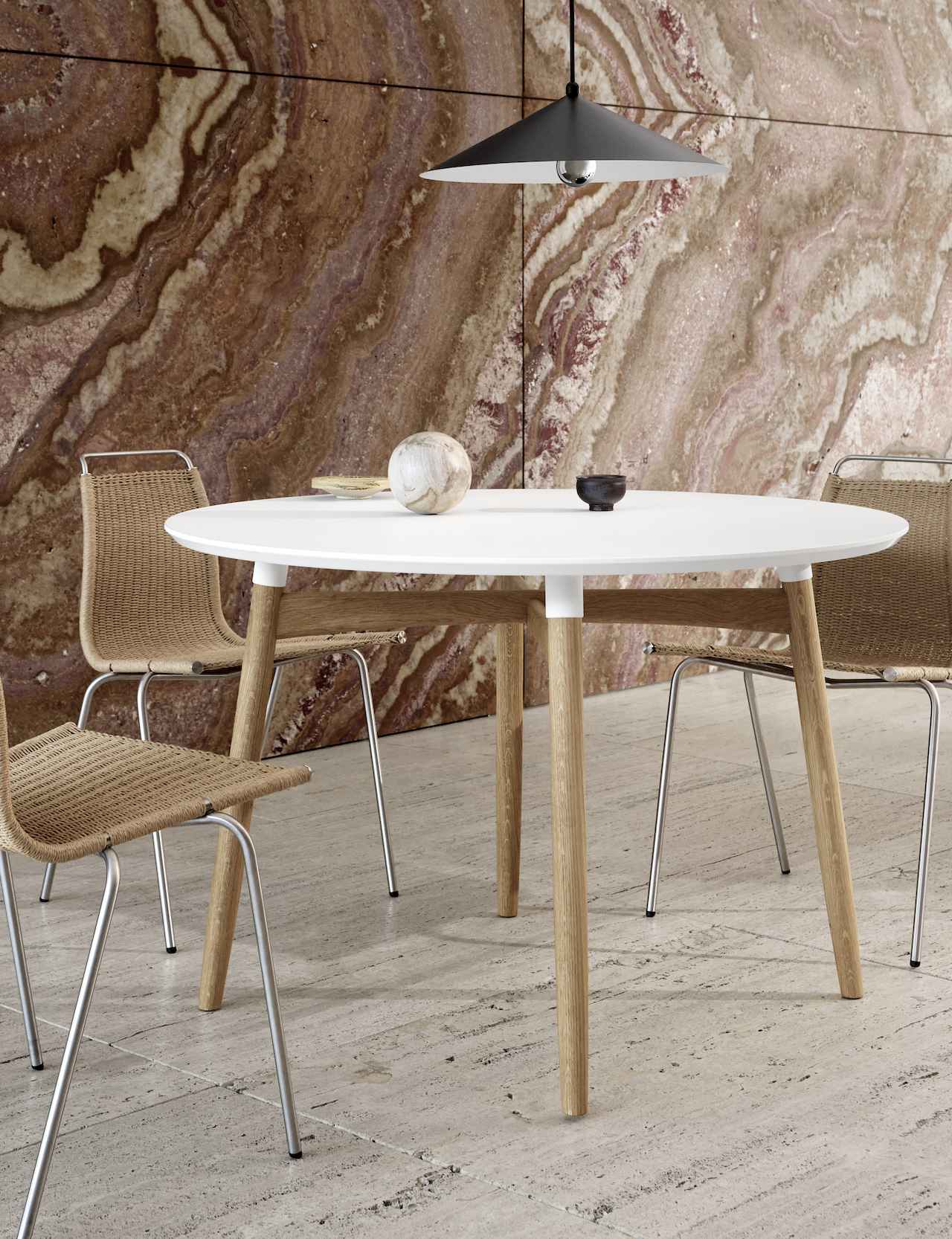 画像 : 5番目の画像 - 「北欧ブランドの丸テーブル7選。
アルテックほか、
注目のデザイナーズを厳選」のアルバム - T JAPAN:The New York Times Style Magazine 公式サイト