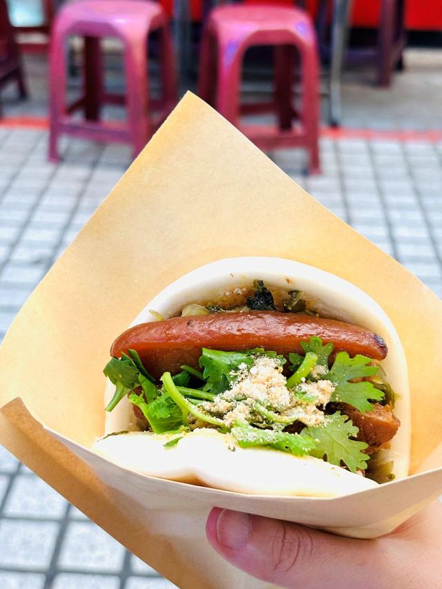 画像: パクチー多めがおすすめ!刈包(グワーバオ)NT$70