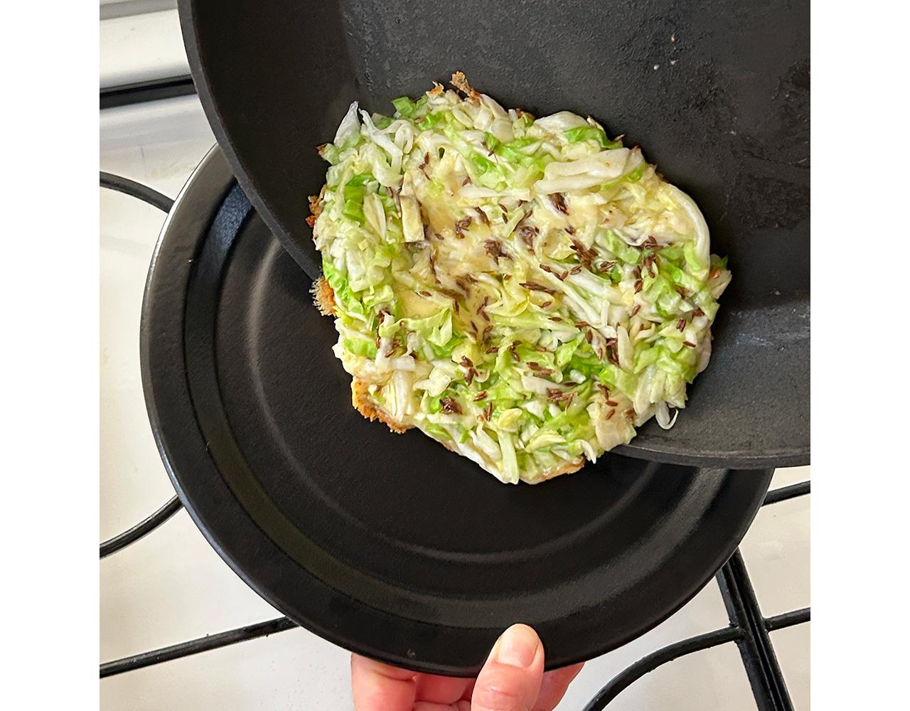 平野由希子の「野菜とお酒」 ―幸福な大人の食卓― Vol.45 寒玉キャベツ