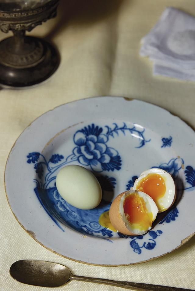 画像2: はじまりの物語
卵が人間の欲望の
完璧なメタファーとなる理由