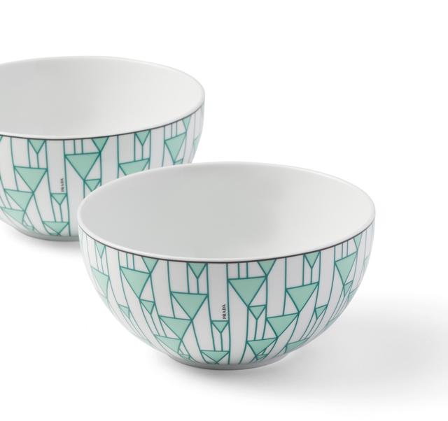 画像: 「ポーセリン スープボウル 2点セット」￥48,400（※予定価格）／プラダ COURTESY OF PRADA