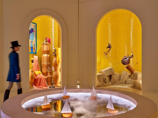 画像: 水のしたたる音の中でエルメスの世界観に没入できる「バスルーム」 @HIRO KIJIMA