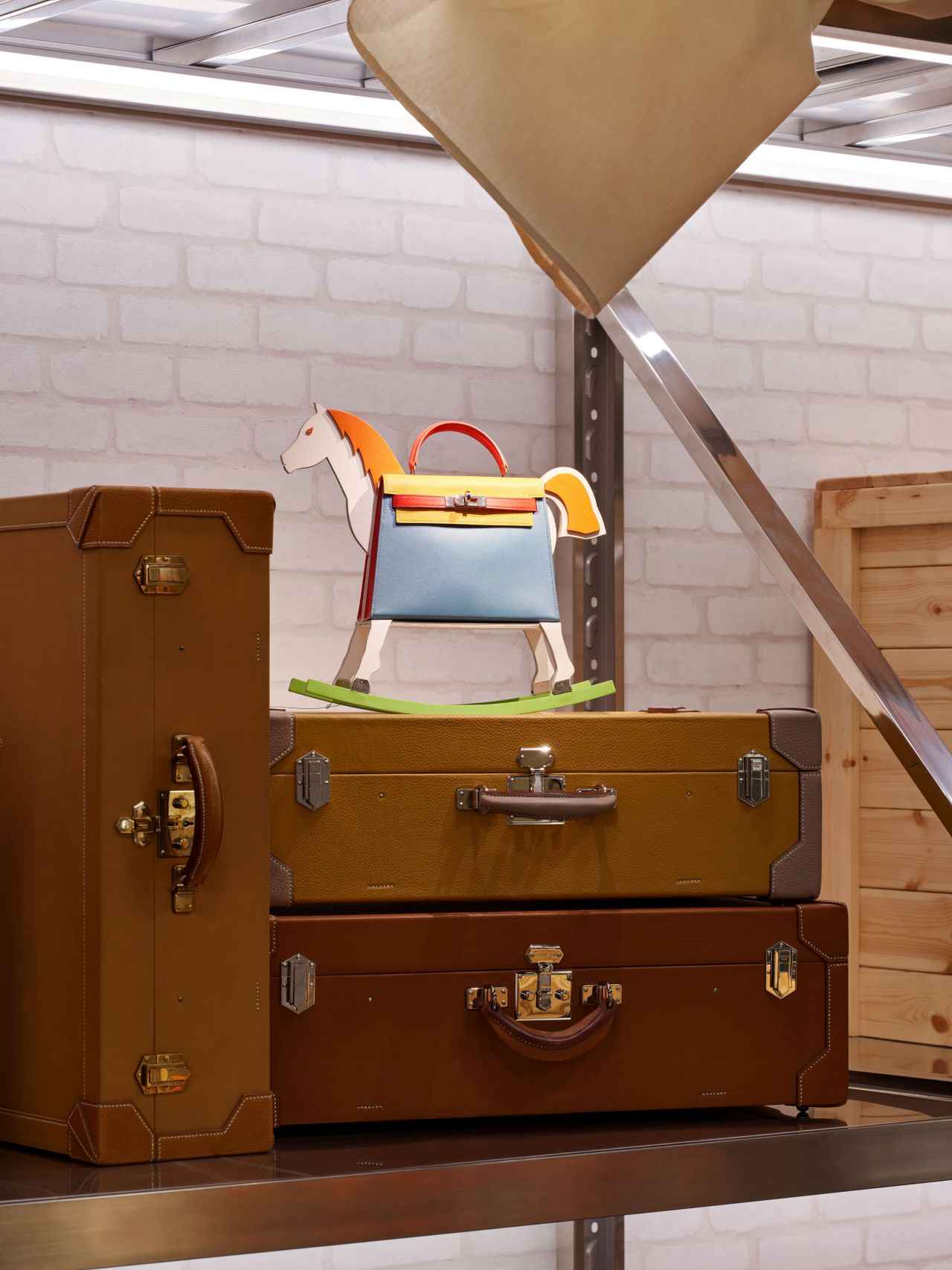 遊び心あふれる体験型イベント 「エルメスの馬さがし」が 期間限定で