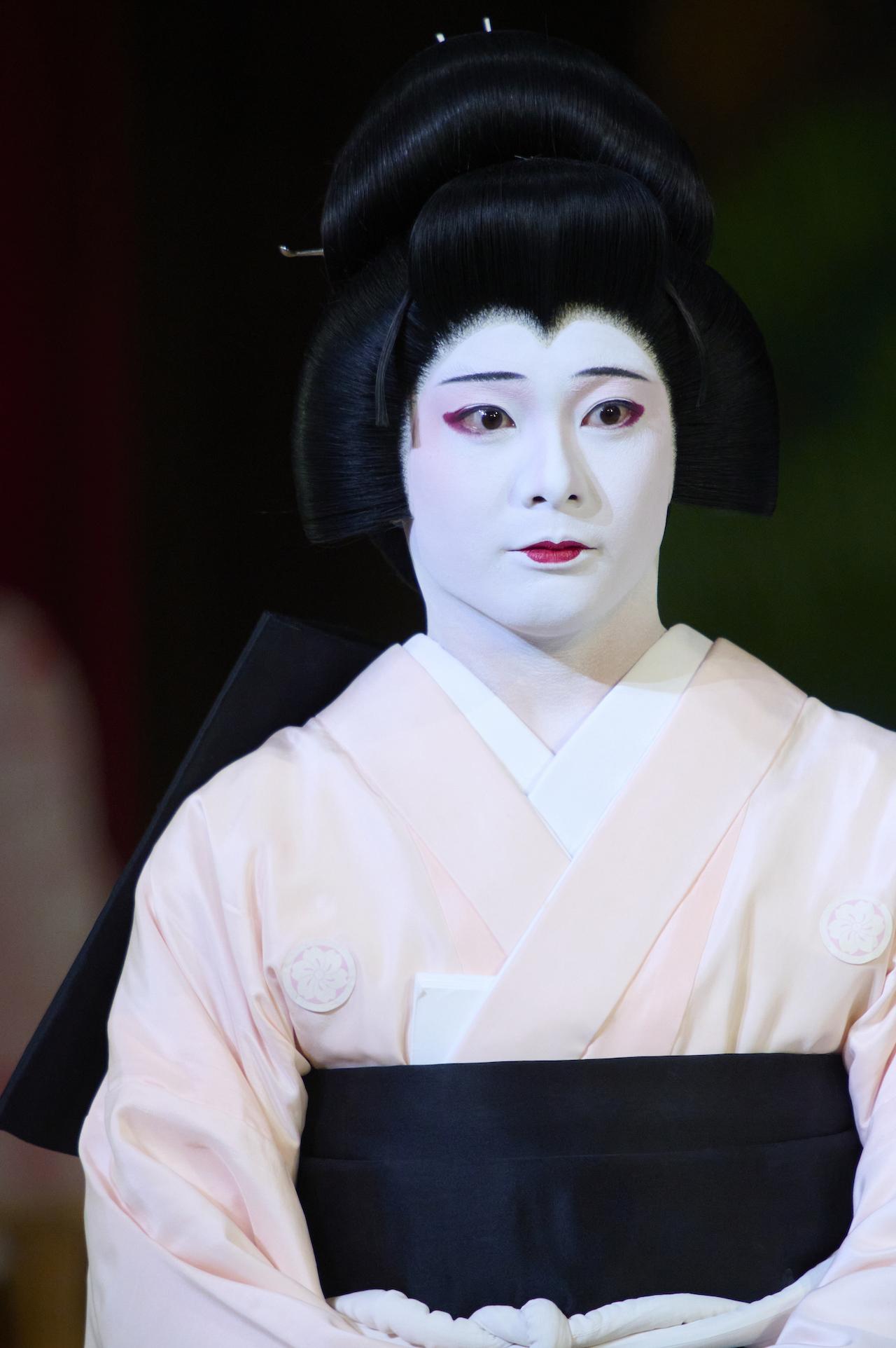 画像 : 4番目の画像 - 「三谷かぶきで拓く笑いの新境地
中村莟玉、舞台に花ひらく
令和を駆けるかぶき者たちVol.17」のアルバム - T JAPAN:The New York Times Style Magazine 公式サイト