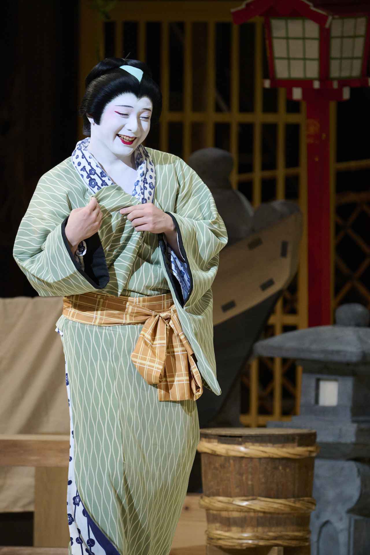 画像 : 2番目の画像 - 「三谷かぶきで拓く笑いの新境地
中村莟玉、舞台に花ひらく
令和を駆けるかぶき者たちVol.17」のアルバム - T JAPAN:The New York Times Style Magazine 公式サイト