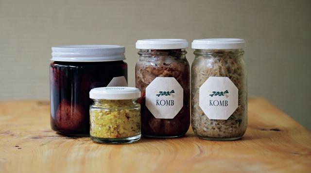 画像: 自家製の調味料や季節の瓶詰はオンライン販売も。左から「小布施の栗 渋皮煮」￥5,500、「柚子こしょう」￥2,400、「ごはん進む 和牛しぐれ煮」￥2,700、「じゃこの山椒煮」￥2,200。