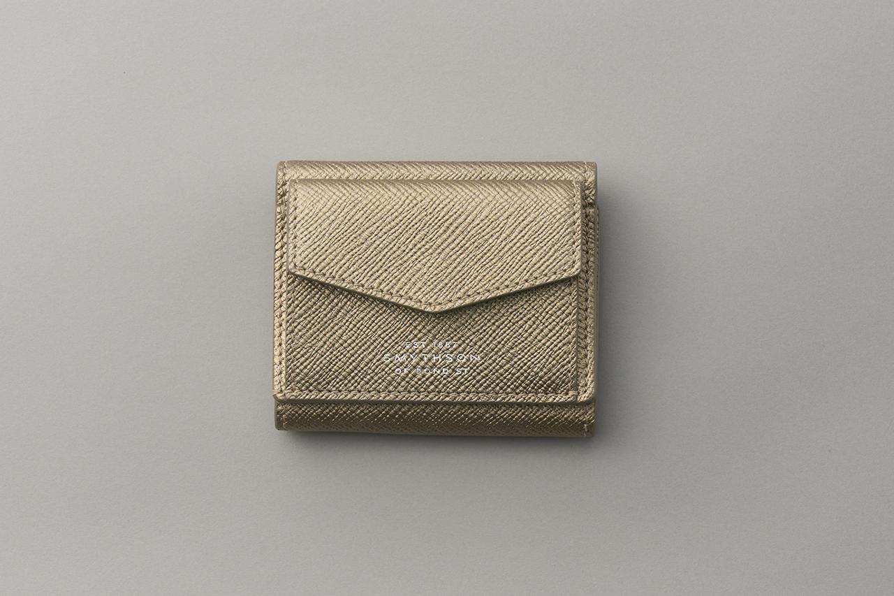画像 : 15番目の画像 - 「濱美奈子監修・2026年の開運財布①
シャネル、プラダほか
ゴールド&シルバーの最強財布図鑑」のアルバム - T JAPAN:The New York Times Style Magazine 公式サイト