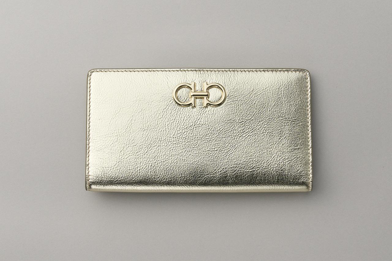 画像 : 11番目の画像 - 「濱美奈子監修・2026年の開運財布①
シャネル、プラダほか
ゴールド&シルバーの最強財布図鑑」のアルバム - T JAPAN:The New York Times Style Magazine 公式サイト