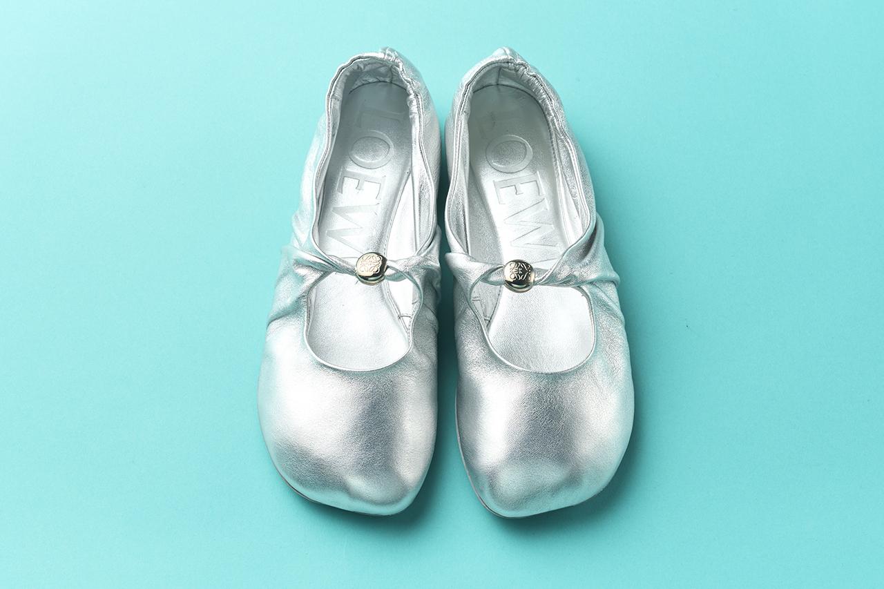 画像 : 4番目の画像 - 「グッチ、プラダ、ジバンシィほか
フラットシューズやウェアで
バレエのムードを楽しみたい」のアルバム - T JAPAN:The New York Times Style Magazine 公式サイト