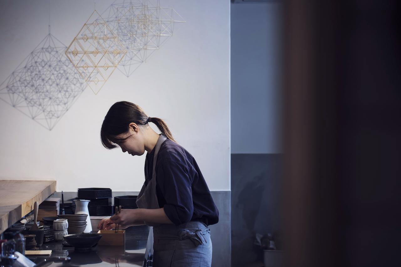 画像 : 6番目の画像 - 「大磯 Vol.1 海辺の食堂
手仕事案内人・樺澤貴子の
日本のローカルトレジャーを探す旅」のアルバム - T JAPAN:The New York Times Style Magazine 公式サイト