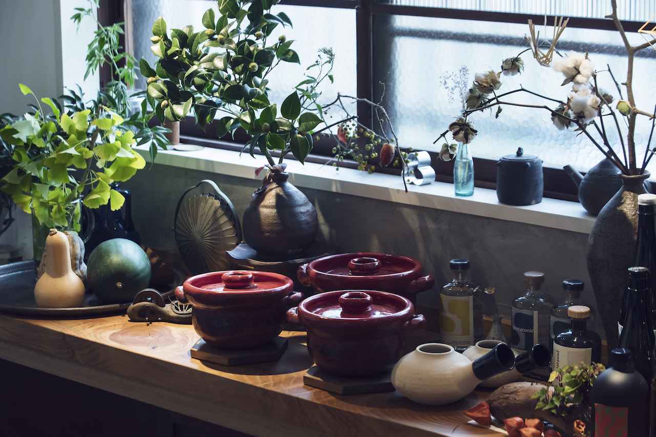 画像 : 1番目の画像 - 「大磯 Vol.1 海辺の食堂
手仕事案内人・樺澤貴子の
日本のローカルトレジャーを探す旅」のアルバム - T JAPAN:The New York Times Style Magazine 公式サイト