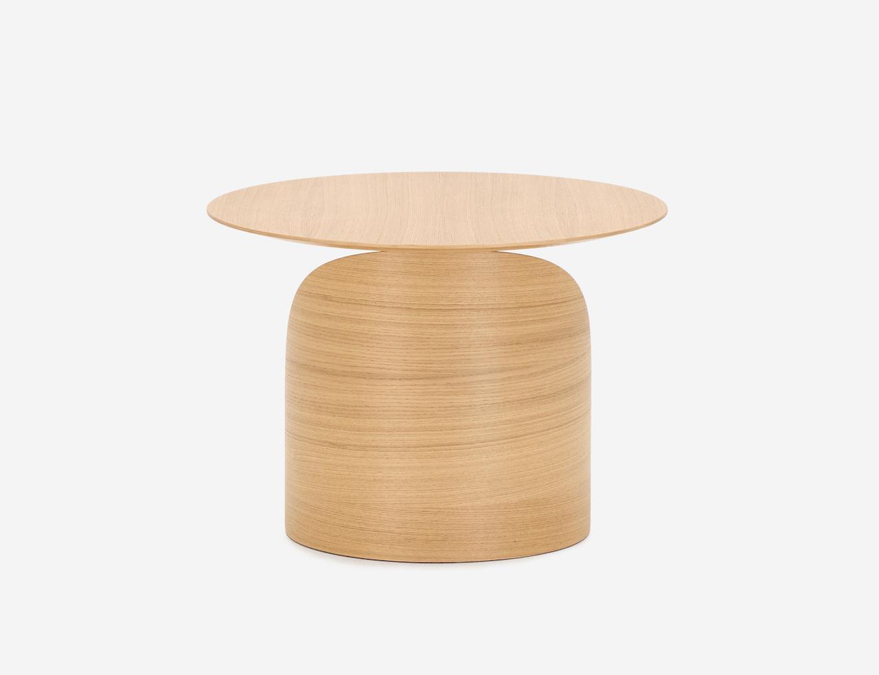 画像 : 12番目の画像 - 「センスのいいサイドテーブル。
くつろぐ時間を素敵にする
新作＆注目作6選」のアルバム - T JAPAN:The New York Times Style Magazine 公式サイト