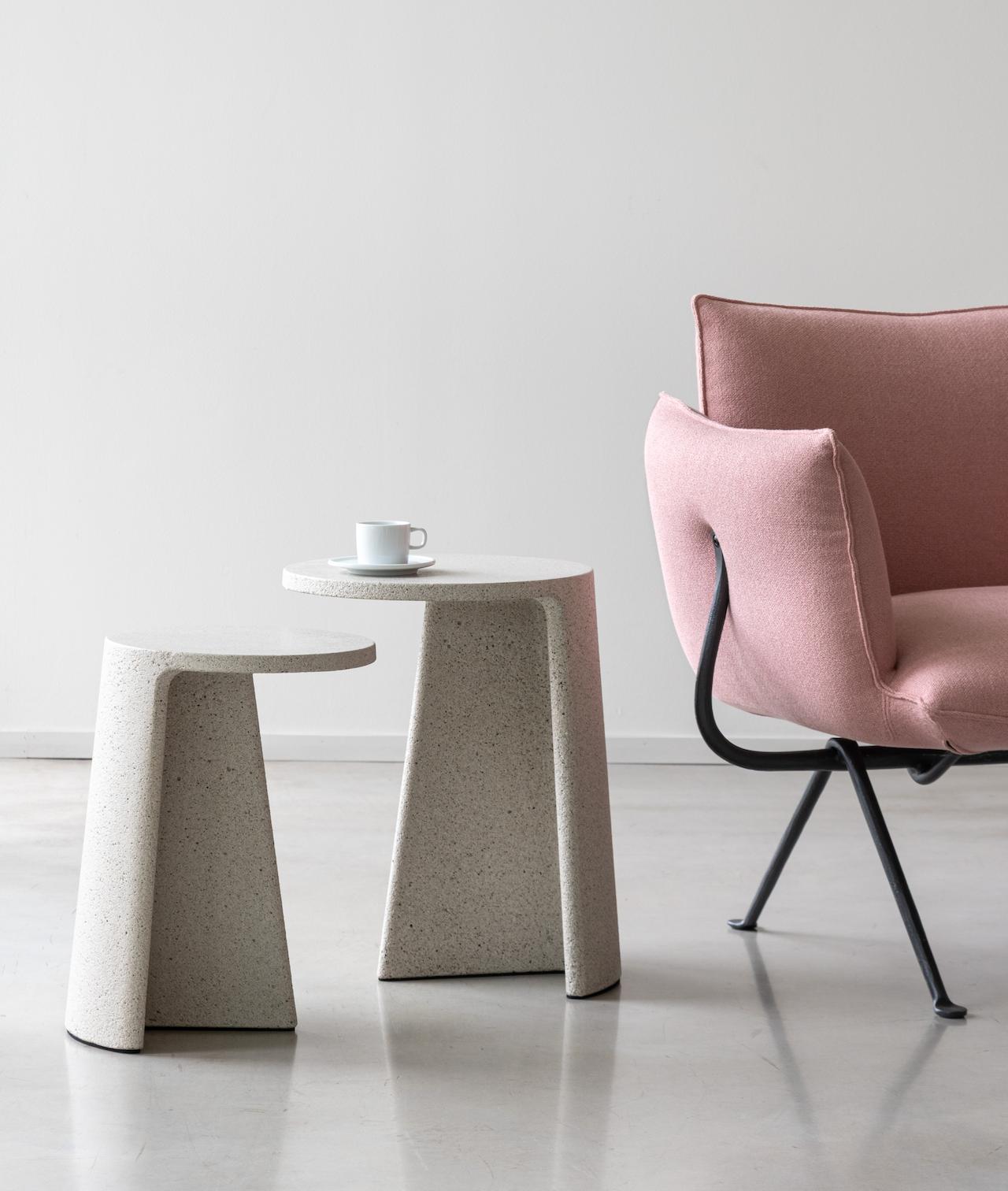 画像 : 1番目の画像 - 「センスのいいサイドテーブル。
くつろぐ時間を素敵にする
新作＆注目作6選」のアルバム - T JAPAN:The New York Times Style Magazine 公式サイト