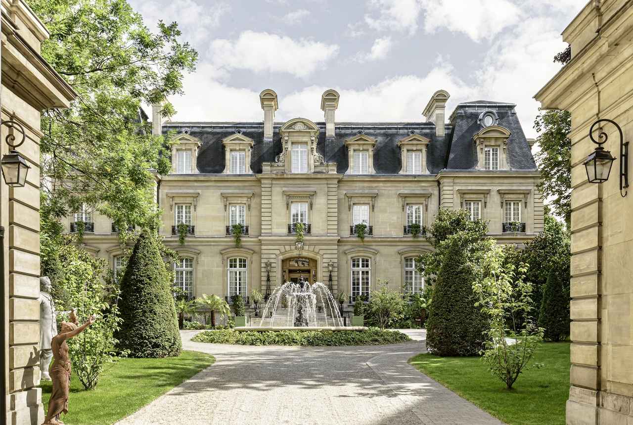 画像 : 9番目の画像 - 「大人のための至福のホテル案内
Vol.16 ルレ・クリスティーヌとサン・ジェームス・パリ 
パリの隠れ家とシャトーホテル」のアルバム - T JAPAN:The New York Times Style Magazine 公式サイト