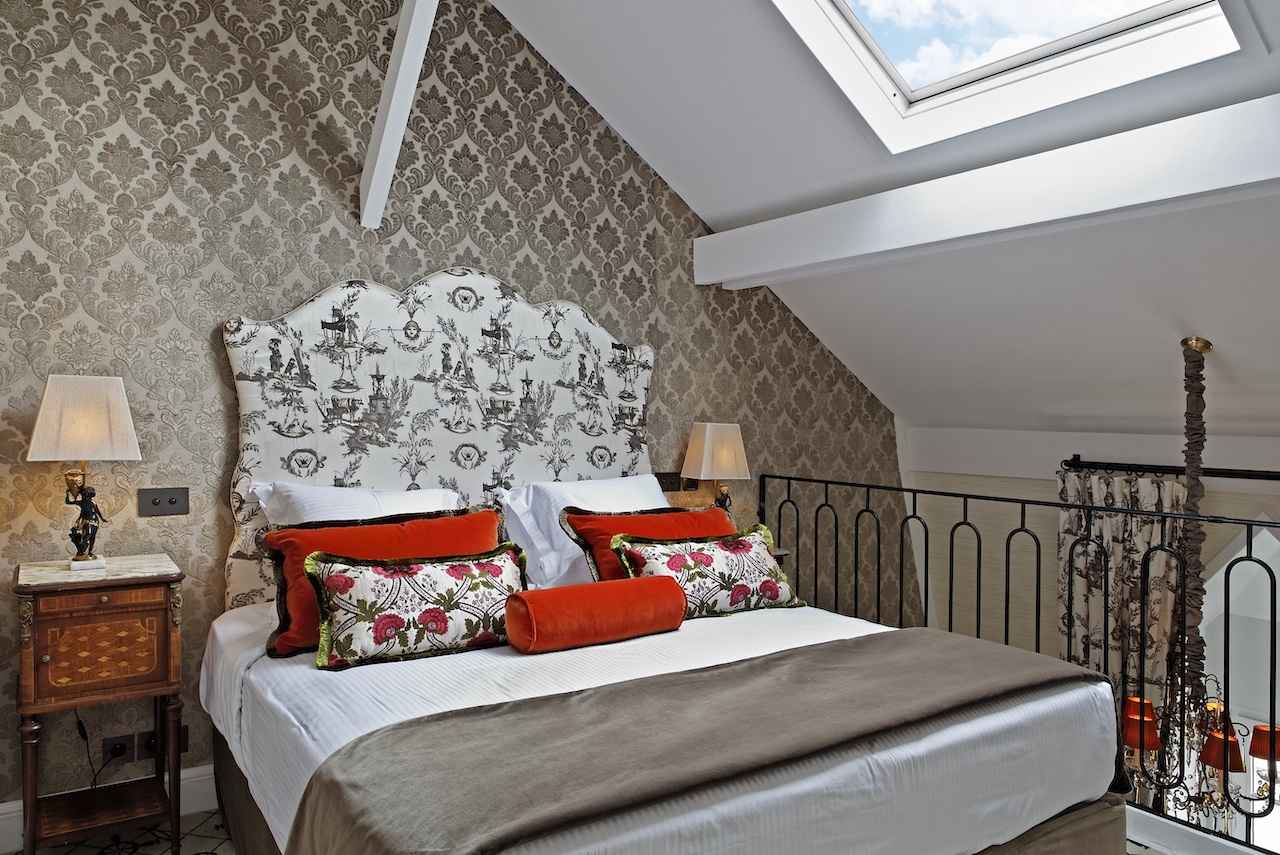 画像 : 4番目の画像 - 「大人のための至福のホテル案内
Vol.16 ルレ・クリスティーヌとサン・ジェームス・パリ 
パリの隠れ家とシャトーホテル」のアルバム - T JAPAN:The New York Times Style Magazine 公式サイト