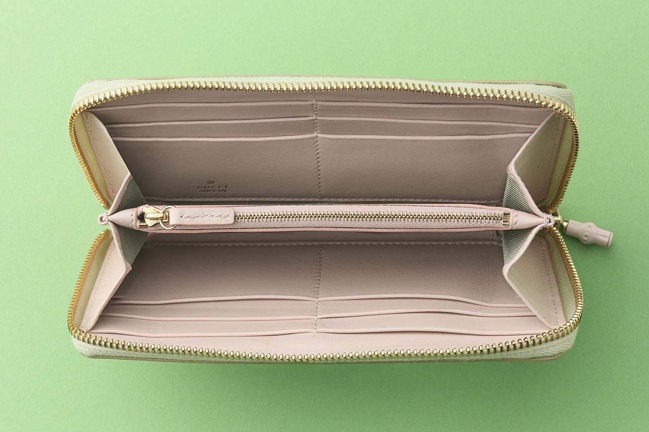 画像 : 8番目の画像 - 「濱美奈子監修・2026年の開運財布②
エルメス、プラダ、グッチ、ロエベ他
ツキを呼びこむ財布図鑑」のアルバム - T JAPAN:The New York Times Style Magazine 公式サイト