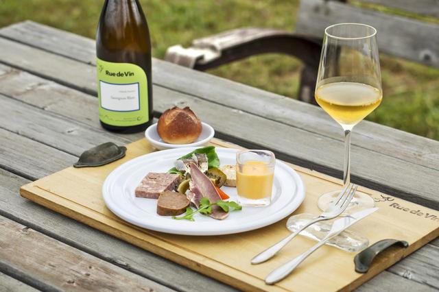 画像: 「ソーヴィニヨン・ブラン」に合わせたのは、オードブルの盛り合わせ