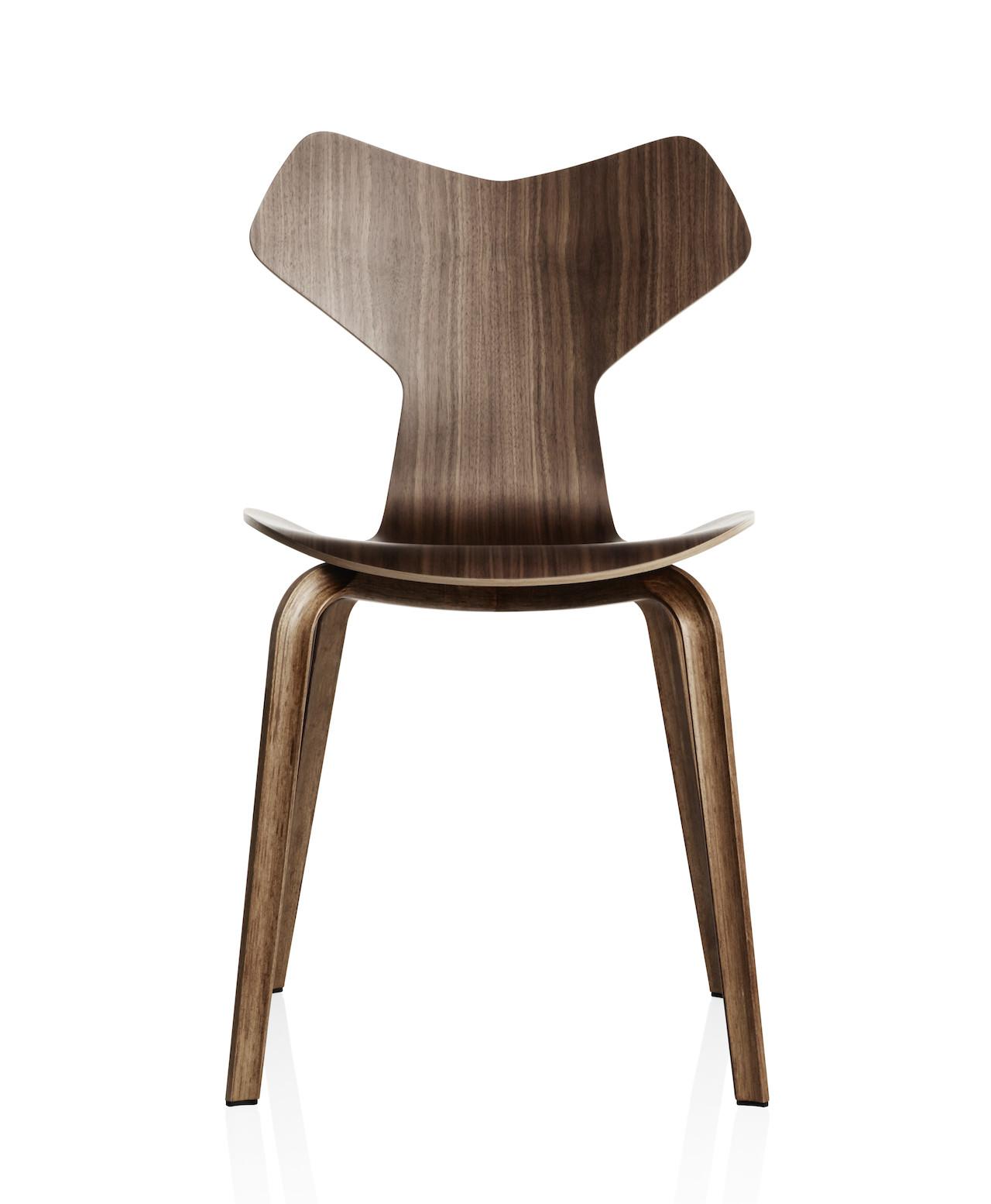 画像 : 3番目の画像 - 「ダイニングチェアにしたい、
北欧の名作椅子。
ウェグナー、ヤコブセンほか5選」のアルバム - T JAPAN:The New York Times Style Magazine 公式サイト