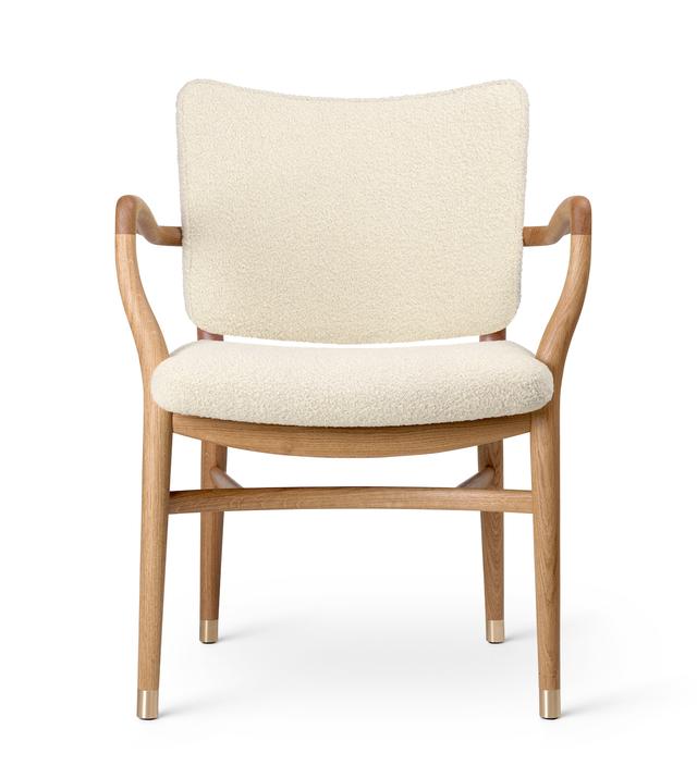 画像: 「VLA61 モナークチェア」¥499,400~/カール・ハンセン&サン COURTESY OF CARL HANSEN & SØN
