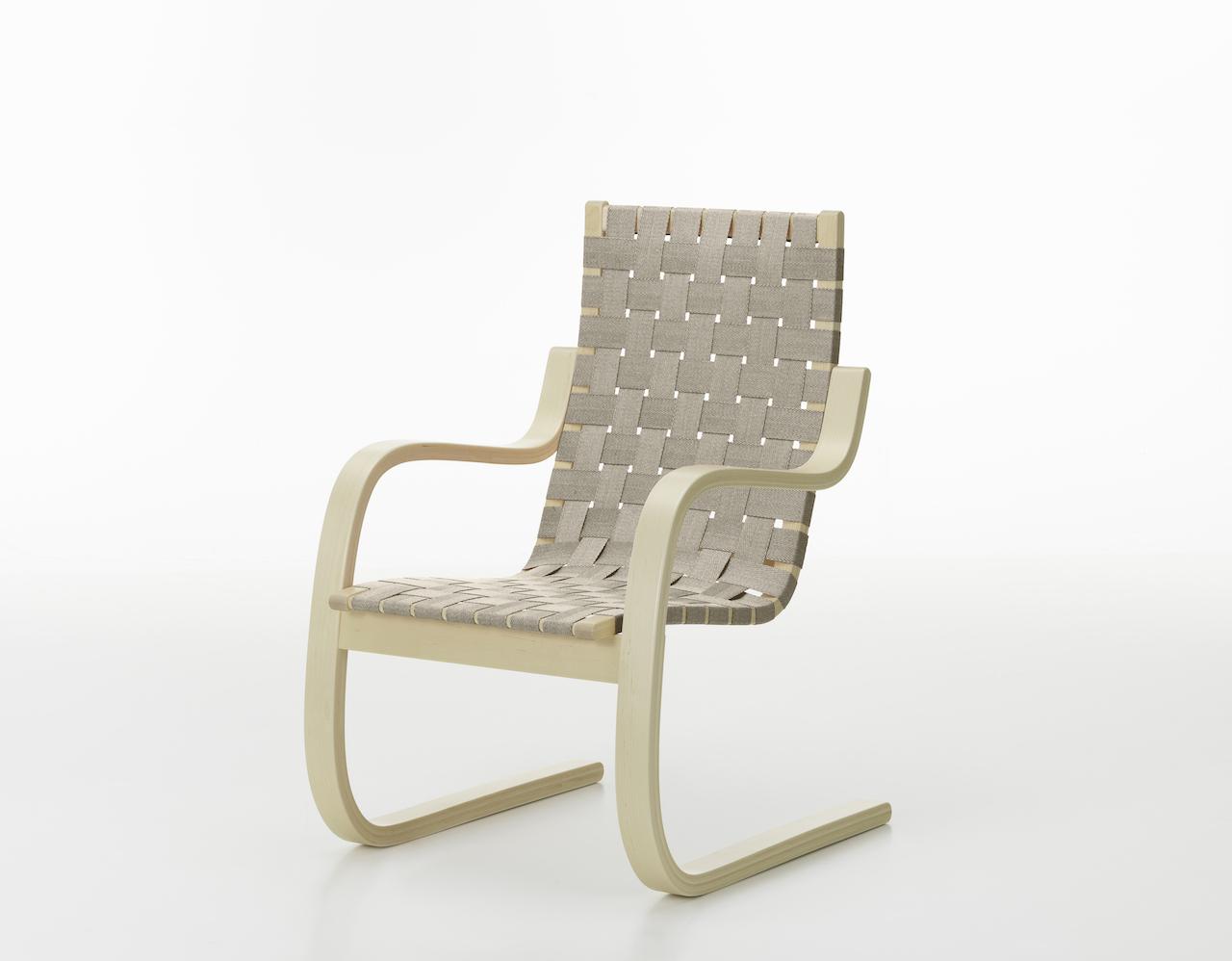 画像 : 1番目の画像 - 「【北欧の名作椅子30選】
アアルト、ヤコブセン、ウェグナーなど
おしゃれなデザイナーズチェアまとめ」のアルバム - T JAPAN:The New York Times Style Magazine 公式サイト