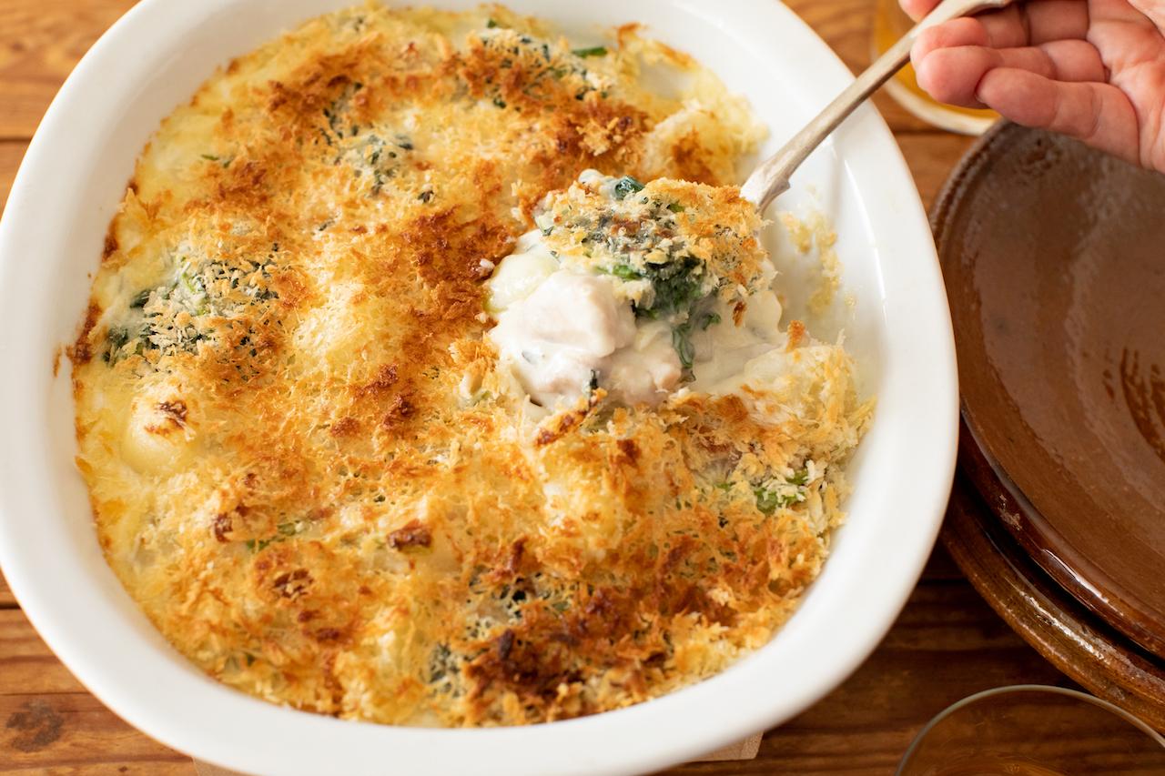 画像: 長尾智子の日々のスープ Vol.12 鶏肉と野菜のグラタンシチュー - T JAPAN:The New York Times Style Magazine 公式サイト