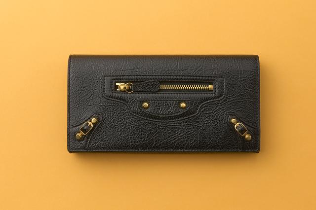 画像: 財布＜W18.5×H10×D2cm＞￥108,900（予定価格）／バレンシアガ