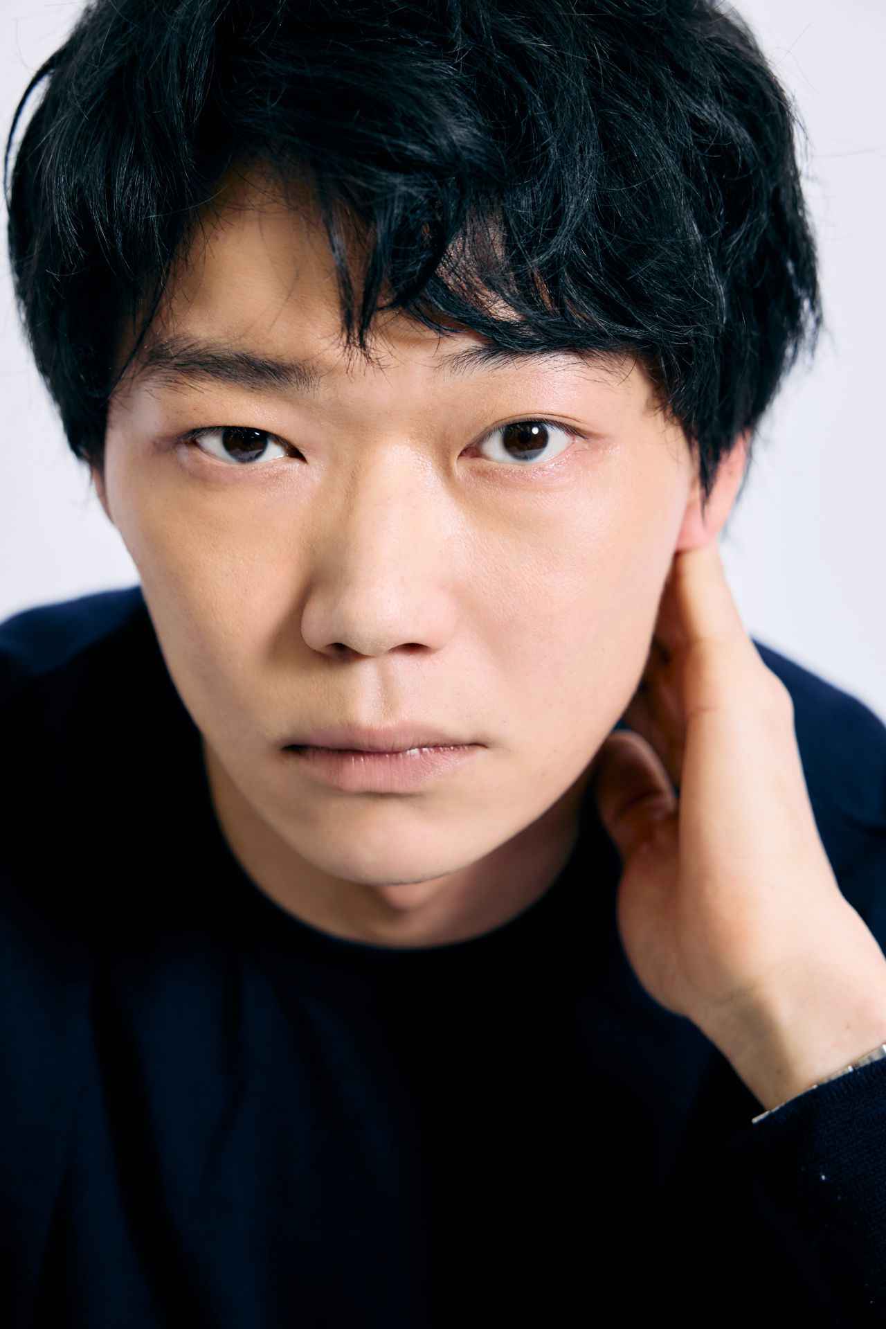 顔 の 濃い 俳優