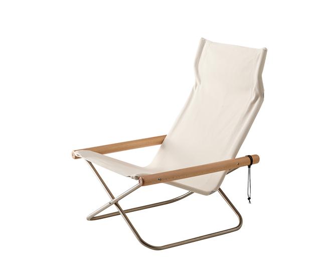 画像: 「ニーチェアエックス」￥59,400／藤栄 COURTESY OF FUJIEI