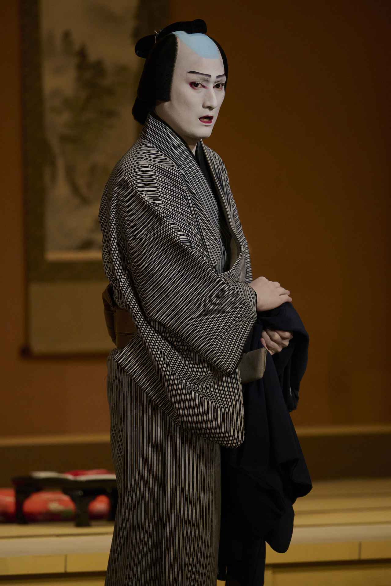 画像 : 4番目の画像 - 「男気と優しさの狭間で魅せる
中村隼人の新境地――
令和を駆ける“かぶき者”たちVol.19」のアルバム - T JAPAN:The New York Times Style Magazine 公式サイト