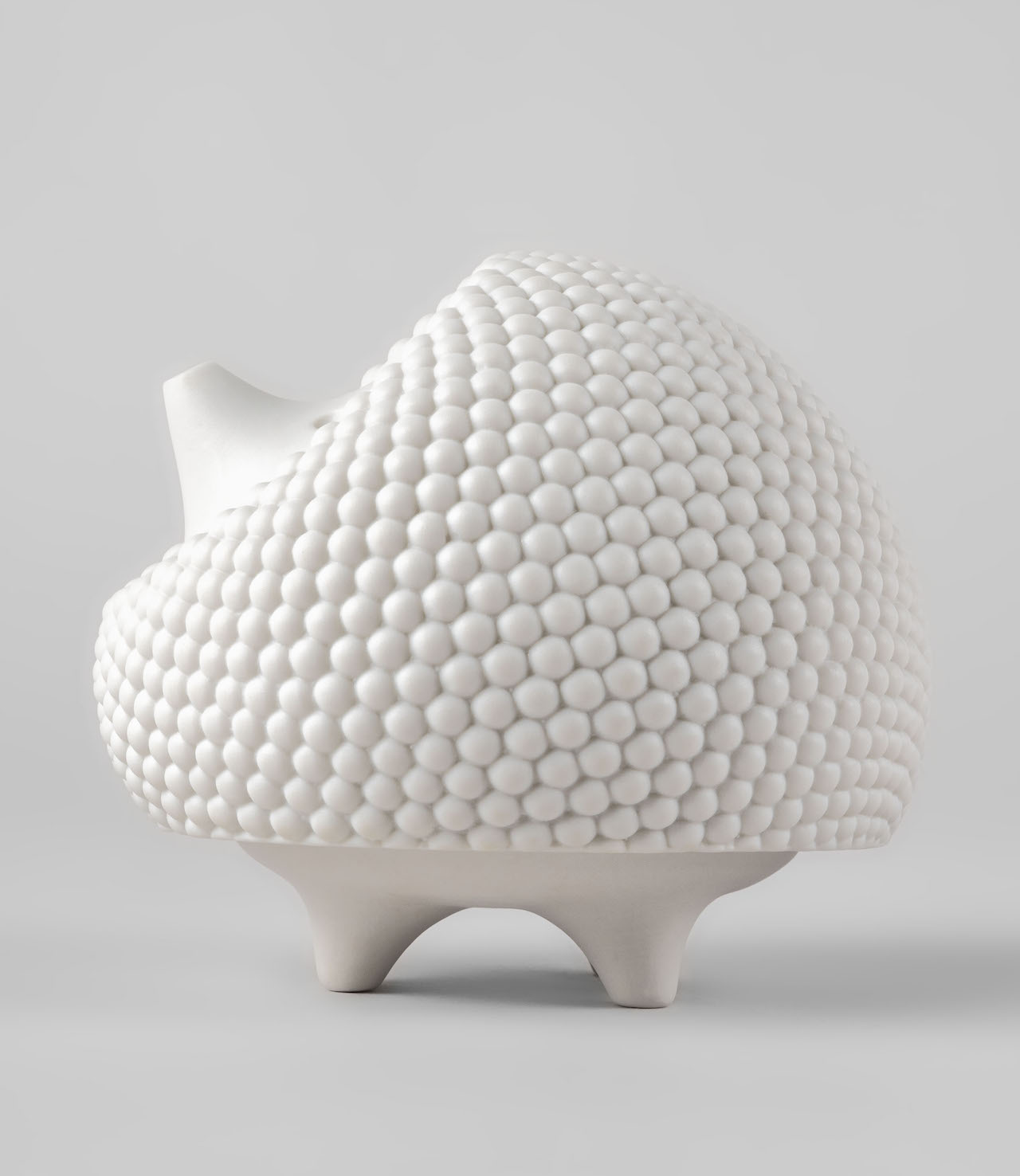 画像 : 2番目の画像 - 「動物モチーフのランプが可愛い！
ハリネズミ、ウサギや鳥ほか
その姿に癒されて」のアルバム - T JAPAN:The New York Times Style Magazine 公式サイト