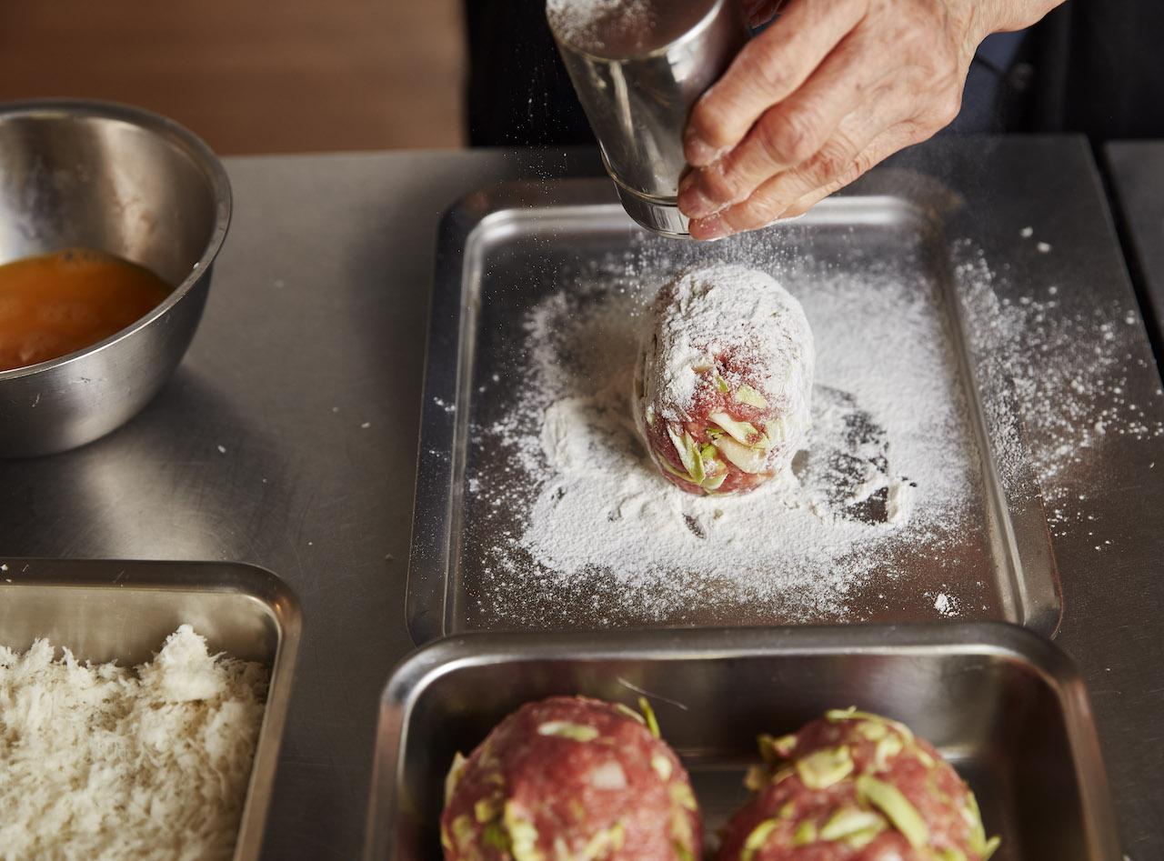 画像 : 6番目の画像 - 「有元葉子さんの
「おいしいものは身体にいいのよ」
Vol.32 キャベツメンチ」のアルバム - T JAPAN:The New York Times Style Magazine 公式サイト