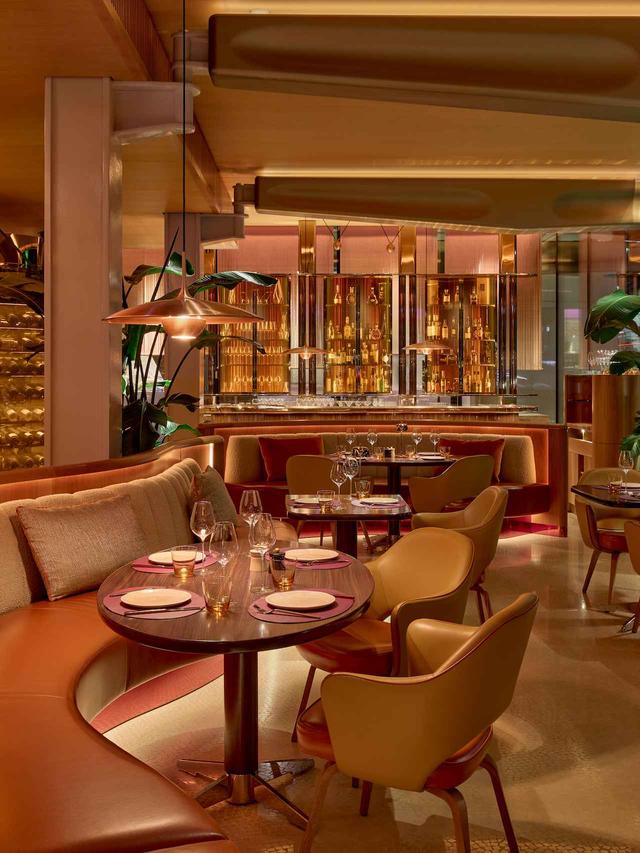 画像: ホテル1階にあるロンドン初進出の「abcキッチン」。ジャン・ジョルジュがニューヨークで展開するオーガニック素材にこだわった「abc キッチン」、「abcコシーナ」,「 abcV 」の3つのレストランを集めたコレクティブレストランだ