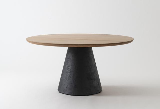 画像: 「SHIRABE テーブル（丸形）」＜φ140×H71cm＞￥902,000／HIDA（飛騨産業） COURTESY OF HIDA