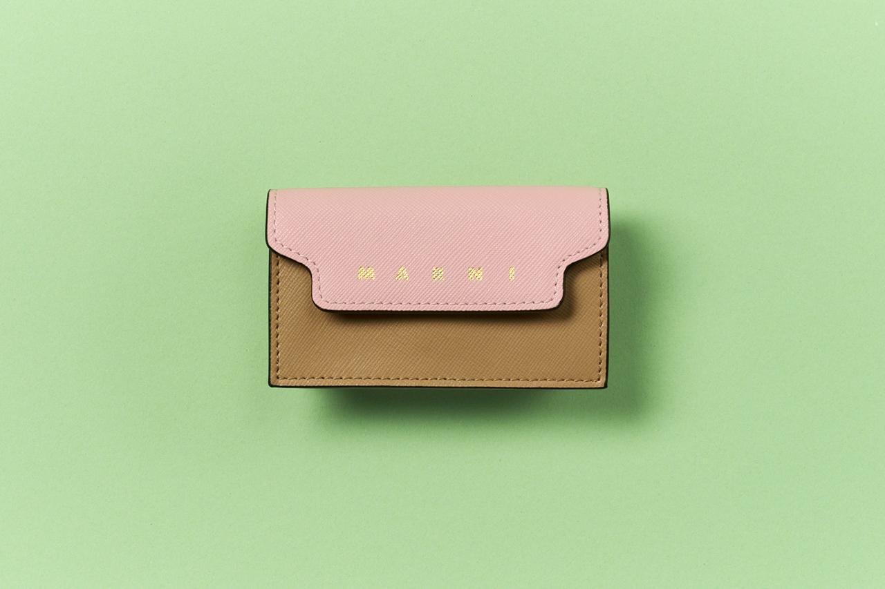 画像 : 18番目の画像 - 「エルメス、ディオール、プラダほか
できるカードケースで、心機一転！」のアルバム - T JAPAN:The New York Times Style Magazine 公式サイト