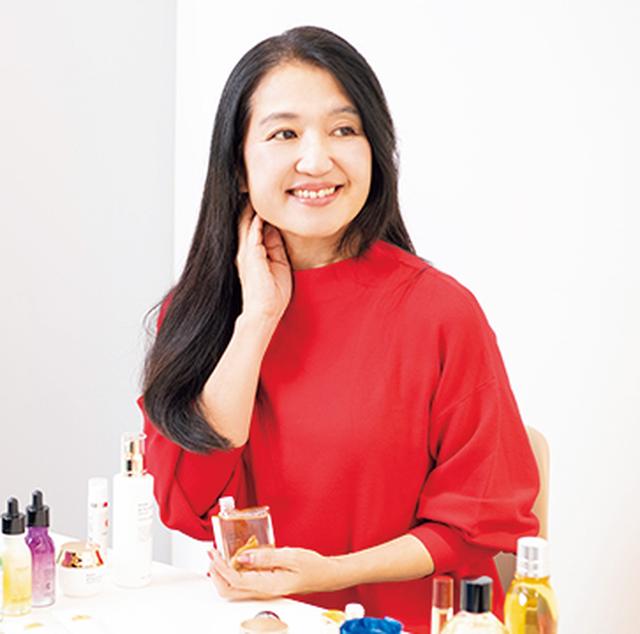 画像: 伊熊奈美（いくま・なみ） ●美容ジャーナリスト、毛髪診断士指導講師。女性誌で美容記事の編集・執筆に携わる。T JAPAN webでも美容ルポを執筆中。新生イセタン ビューティー アポセカリーでは充実したカウンセリング体制に注目する。