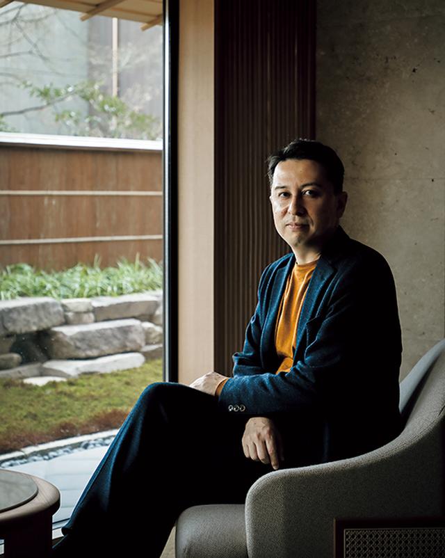 画像: 榊田倫之（さかきだ・ともゆき） ●1976年滋賀県生まれ。2001年京都工芸繊維大学大学院建築学専攻博士前期課程修了。2008年に現代美術作家の杉本博司とともに新素材研究所を設立。代表作に「江之浦測候所」「MOA美術館」（改修）、「ヴィラ・クゥクゥ」（改修）など。 （※榊＝木へんに神）