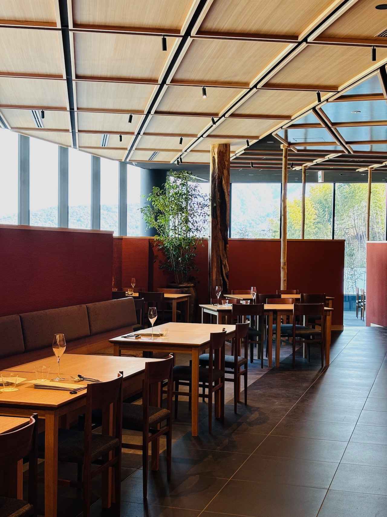 画像 : 11番目の画像 - 「広島県・宮島に誕生した
新しいホテルで美味を堪能！
桂まりの「偏愛！ 食いしん坊部」vol.50」のアルバム - T JAPAN:The New York Times Style Magazine 公式サイト