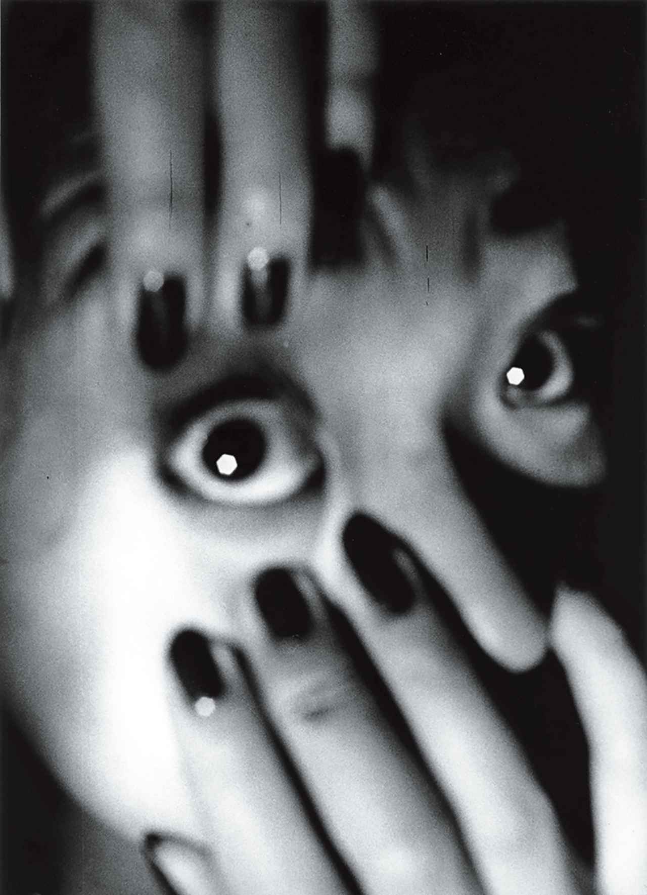 画像 : 1番目の画像 - 「KYOTOGRAPHIE　
世界の「際（きわ）」を映し出す
ラディカルな目」のアルバム - T JAPAN:The New York Times Style Magazine 公式サイト