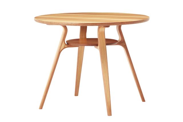 画像: 「バンビ ダイニングテーブル（F-2738SG-NT）」＜φ90×H70cm＞￥322,300／天童木工 COURTESY OF TENDO MOKKO