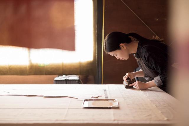 画像: 国境を超えるクラフツマンシップ 向井詩織 - T JAPAN:The New York Times Style Magazine 公式サイト