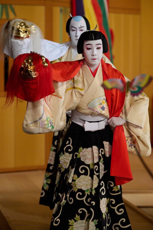 画像2: 『連獅子』狂言師左近=尾上眞秀　狂言師右近=尾上右近