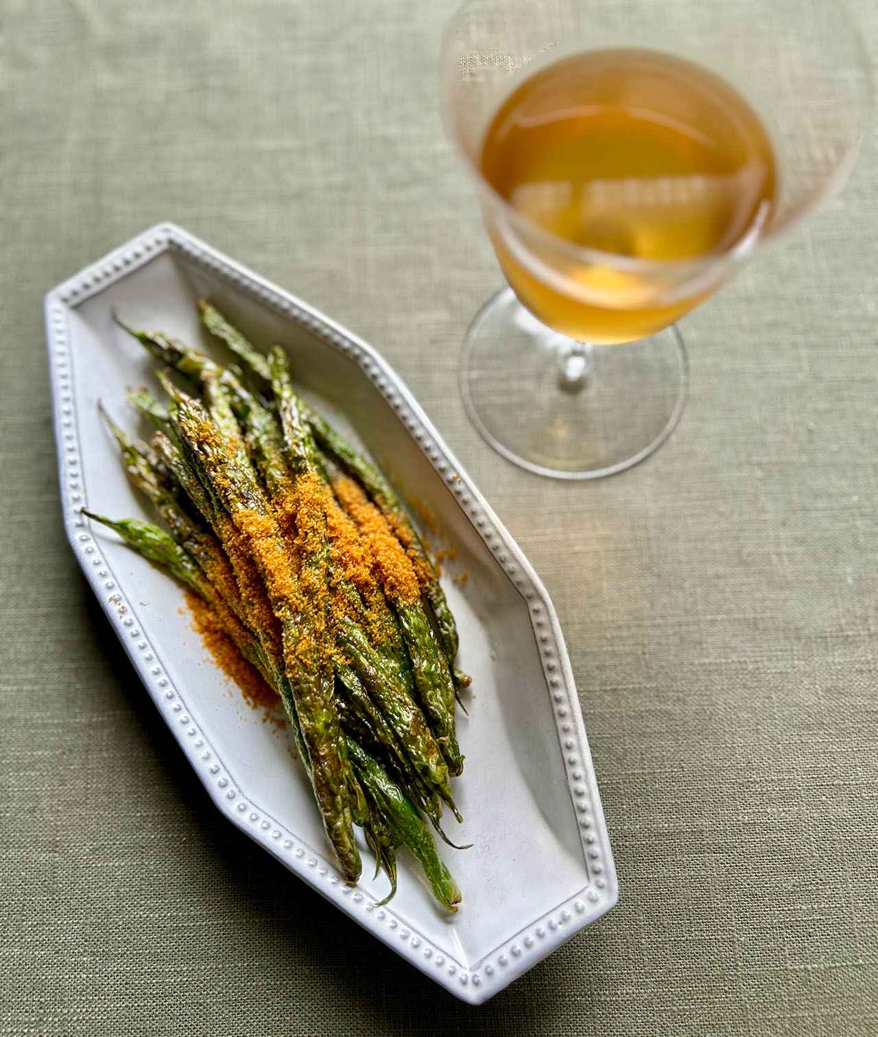 画像 : 3番目の画像 - 「平野由希子の「野菜とお酒」
―幸福な大人の食卓―
Vol.51 さやいんげんのレシピ」のアルバム - T JAPAN:The New York Times Style Magazine 公式サイト