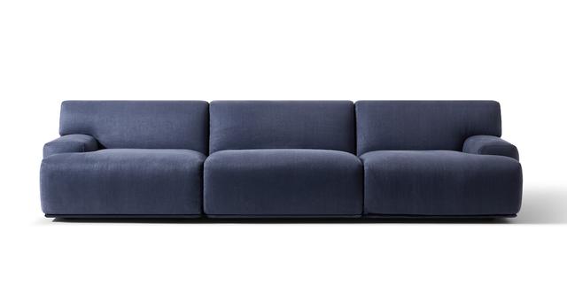 画像: 「フィアンドラ」（3シーター）＜W330×D110×H77 (SH48)cm＞￥2,783,000〜／カッシーナ COURTESY OF CASSINA IXC.
