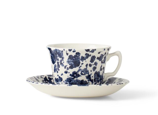 画像: 「アンティーク マーブル」カップ & ソーサー￥13,200／ラルフ ローレン ホーム COURTESY OF RALPH LAUREN