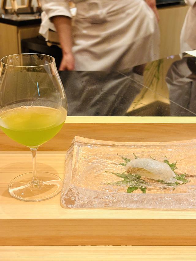 画像: 旨みが広がる城下カレイ。杵築で280年ほど続く「お茶のとまや」の水出し煎茶・豊国一と合わせて