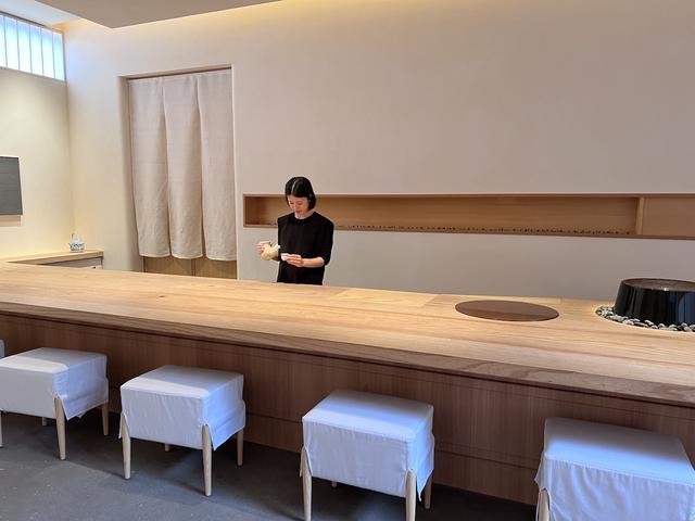 画像: 2014年より「御菓子丸」として活動する杉山早陽子さん